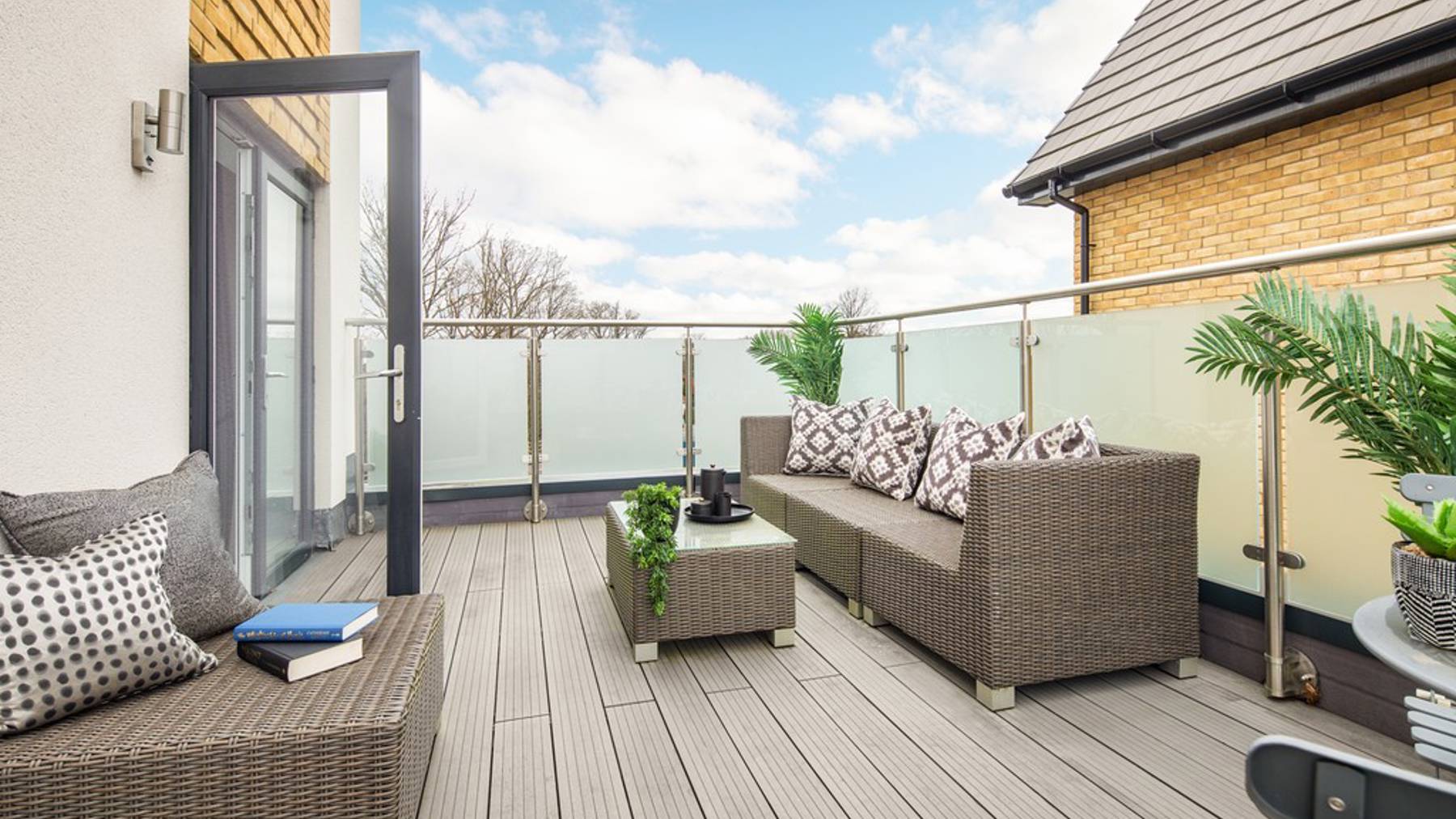 Netherhall Gardens The Harlton Terrace