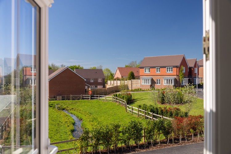 5 bedroom homes for sale newbury