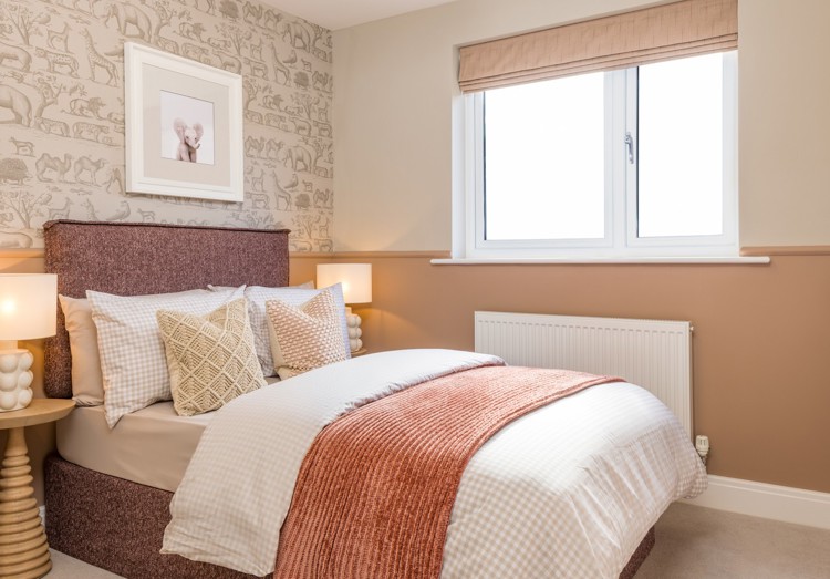 Bedroom of house for sale in Winchester