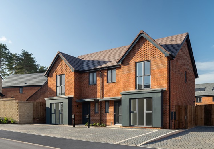 External image of The Fir house for sale in Crowthorne