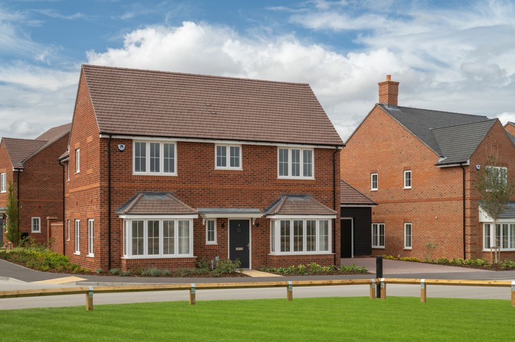 Plot 21 Arabella Park Great Kimble (2)
