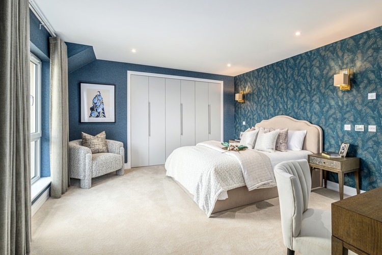 5 bedroom showhome | bedroom with fitted wardrobes and soft neutral décor