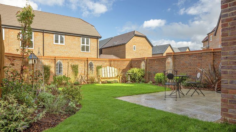 Vb2093953 8864 112 Plot177