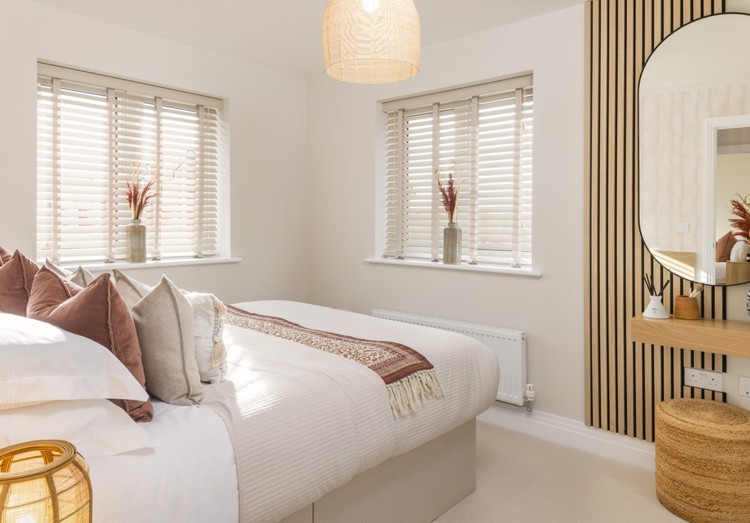 The Everglade Bedroom1 Ingatestone Grove, Essex