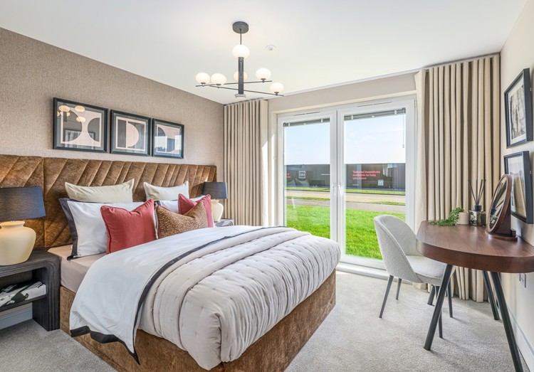 3 bed apartment | Principle bedroom (1)