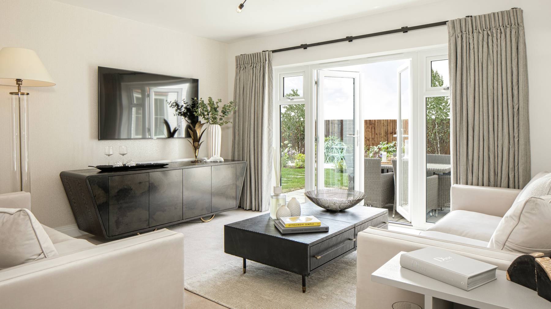 Indicative photography 4 bedroom houses for sale in Finchampstead
