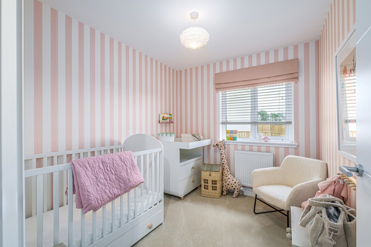 Vb5548584 20250912 Cala Homes Cedar Brae Crichton Bedroom 5 001 3200X2133