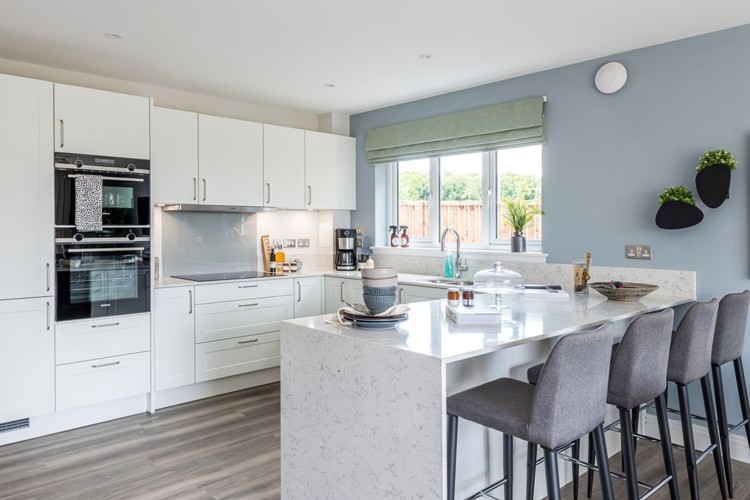 5 bedroom showhome | high-spec kitchen with breakfast bar and integrated appliances