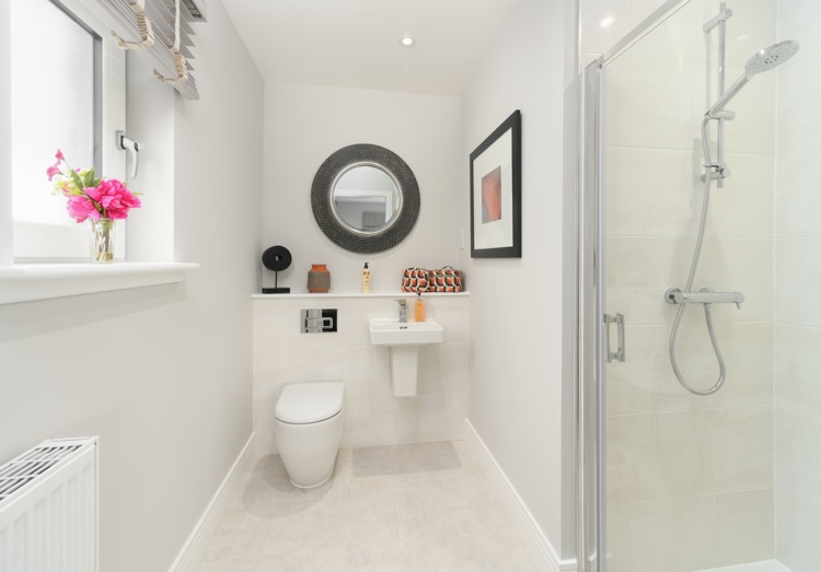 Vb1716165 Kinnaird Lee Cleland Ensuite Bathroom
