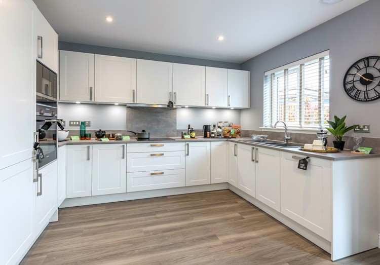 Vb2250589 20230626 Cala Homes West Craigs Barrie Kitchen Dining 006 1600X981
