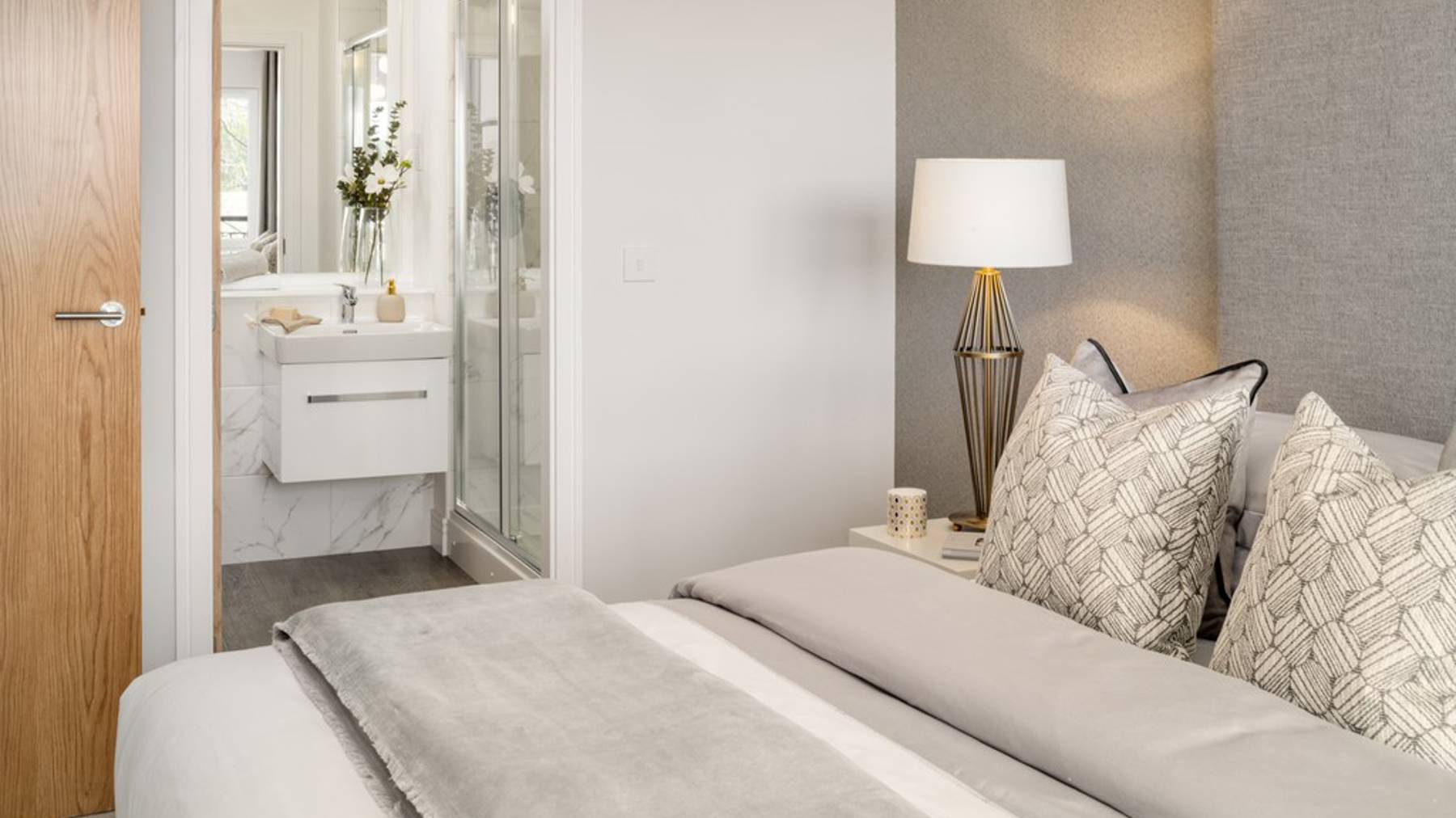 Netherhall Gardens The Harlton Bedroom1 Ensuite