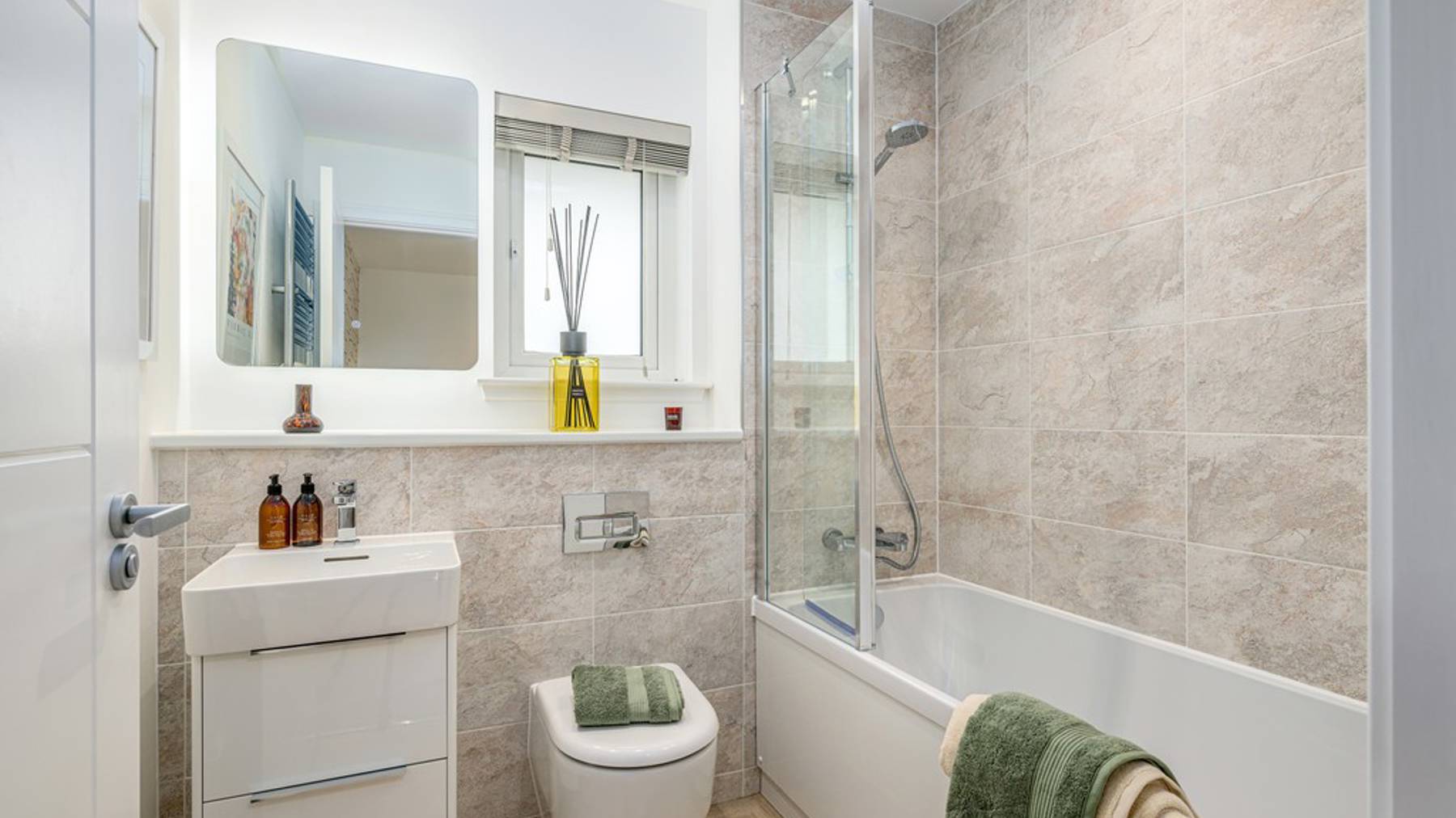 Netherhall Gardens The Melbourn Bathroom