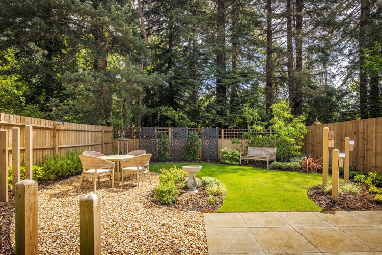 Hazelhurst Garden (2)
