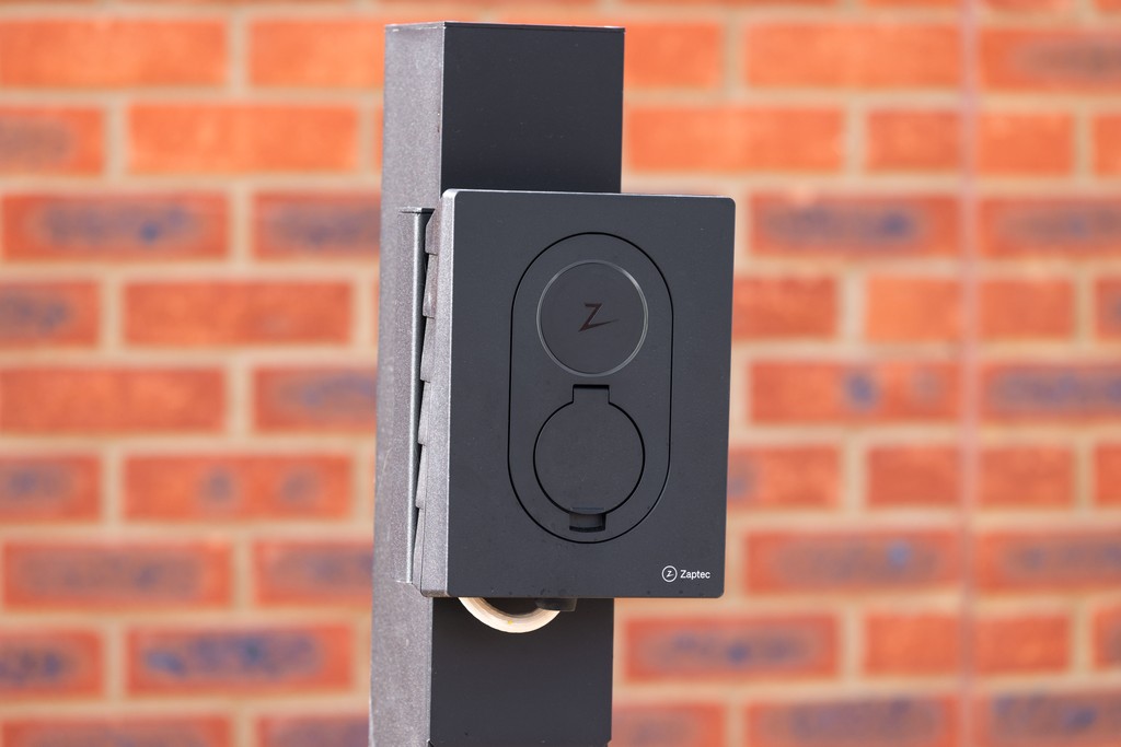 EV Charger, Bliss Willows, Chipping Norton, Cala Homes, Oxfordshire