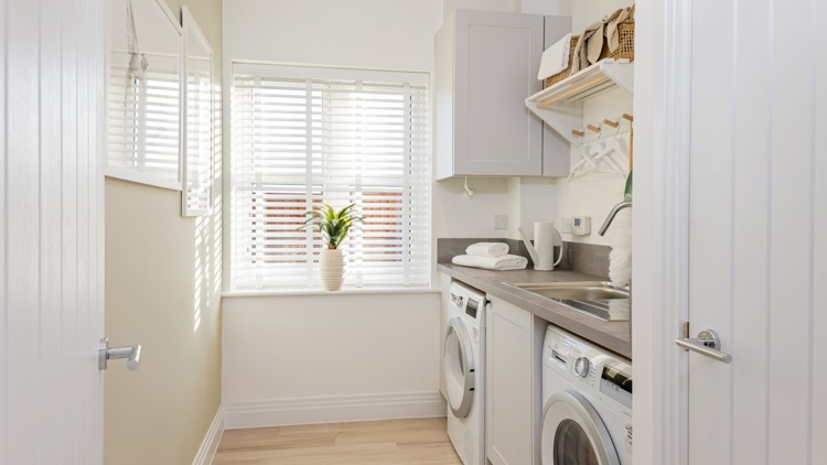Vb2342677 A1082 085 Plot 54 Langmead Place Angmering CALA SHC Kitchen Family Dining Room 1600X900