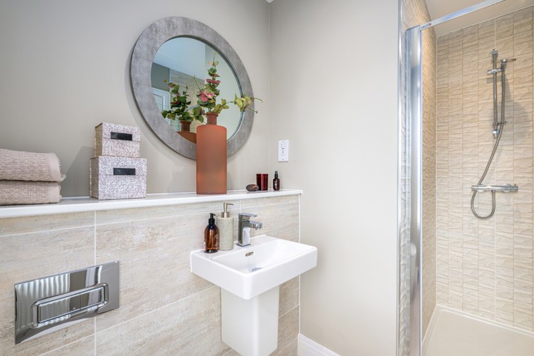 The Hawthorn Ensuite Ingatestone Grove