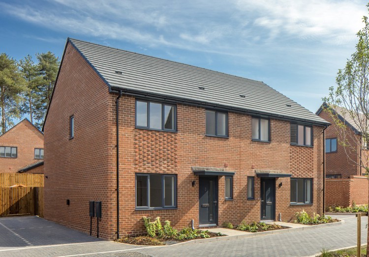 External image of houses for sale in Crowthorne