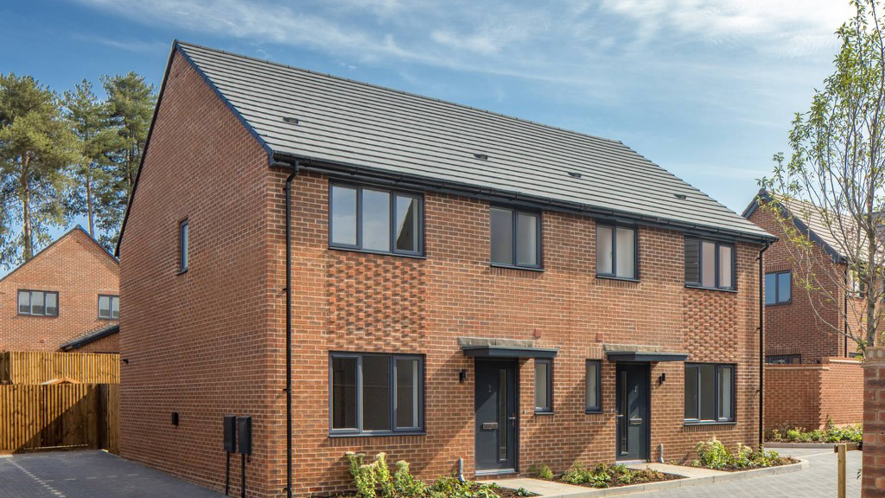 External image of houses for sale in Crowthorne