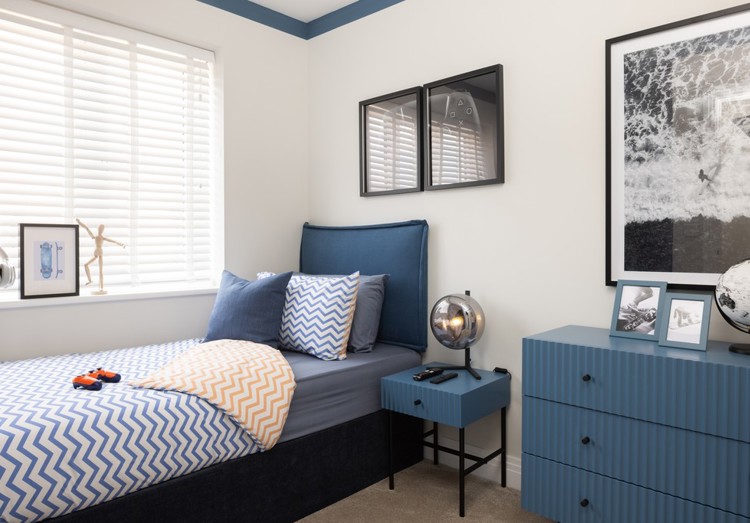 The Orpine Custom 3, Samuel Gardens Bedroom