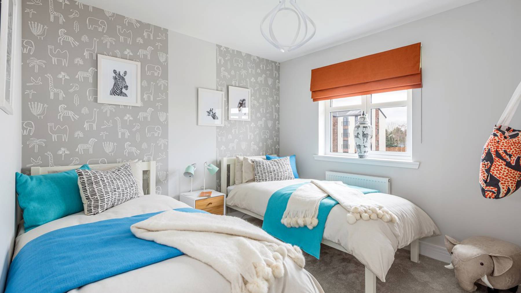 Children's bedroom with twin beds 