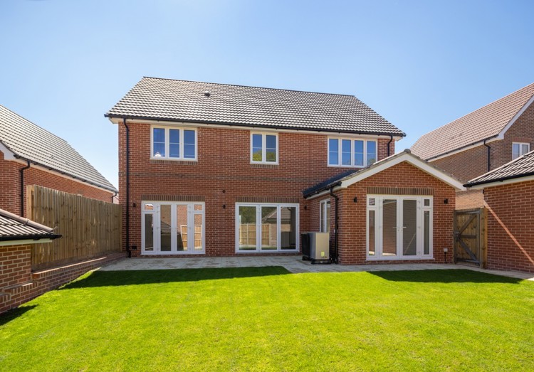 5 bedroom houses for sale newbury