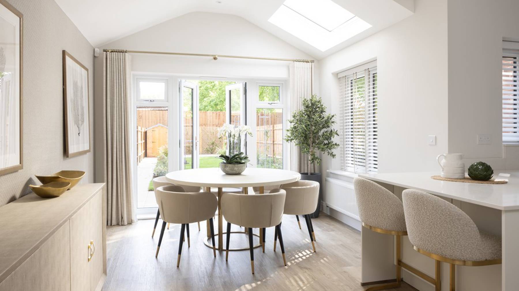 4 bedroom house for sale in Deepcut