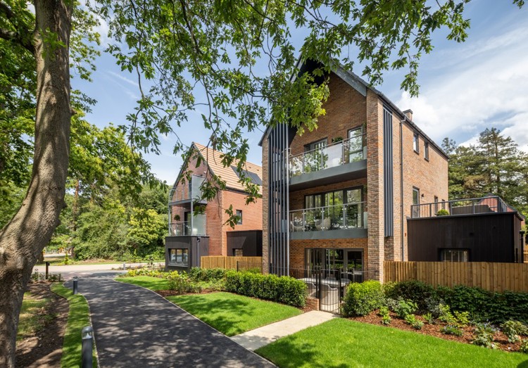 Houses for sale in Weybridge Surrey