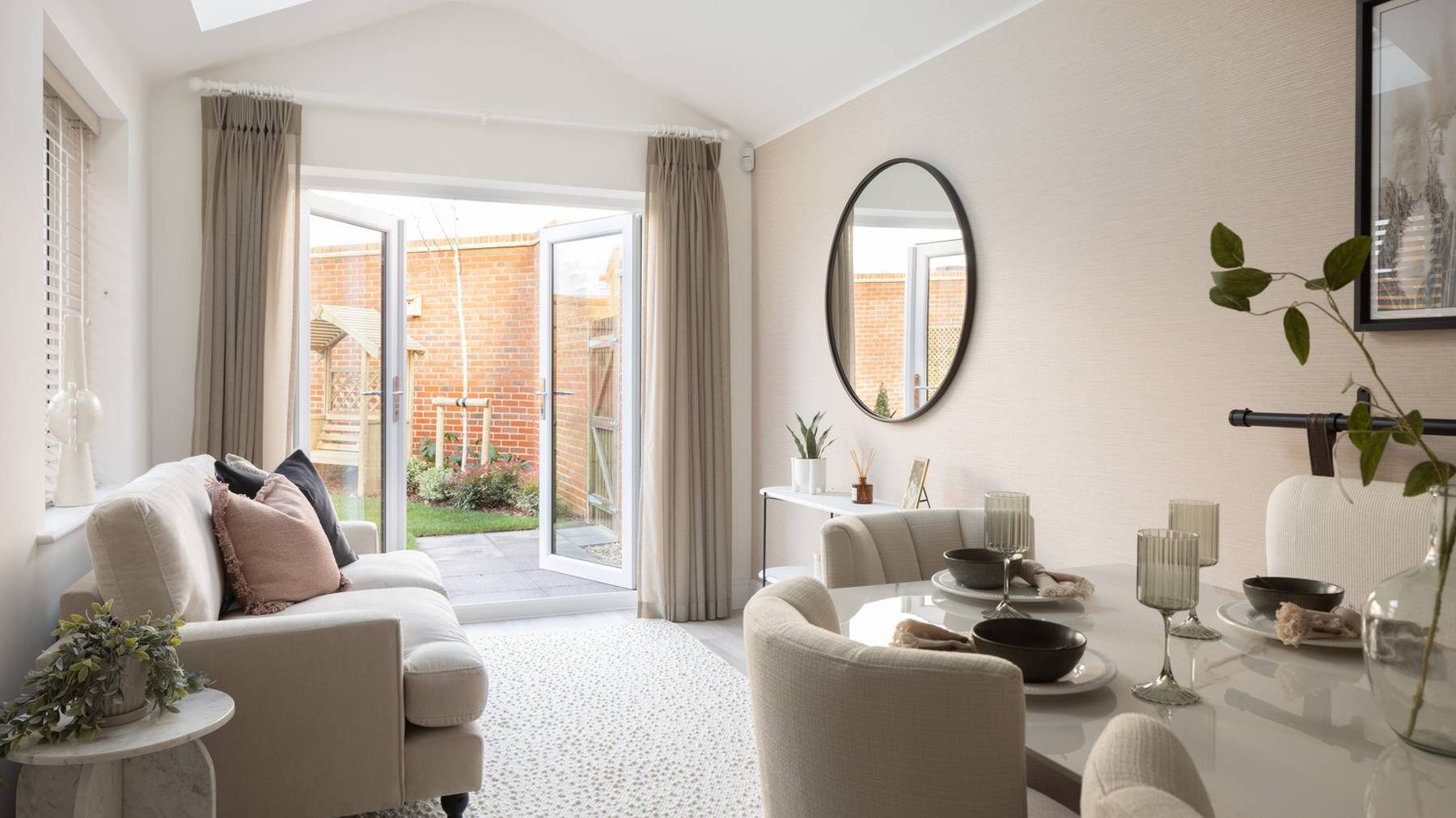 The Fir at Knightwood Chase. Houses for sale in Fordingbridge