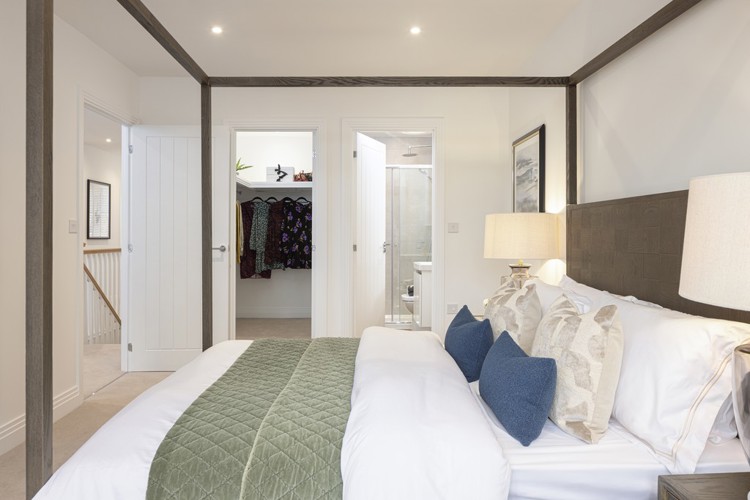 The Whitebeam, Samuel Gardens, Bedroom