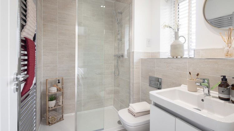 Bathroom of house for sale at Worting Park. New homes for sale in Basingstoke