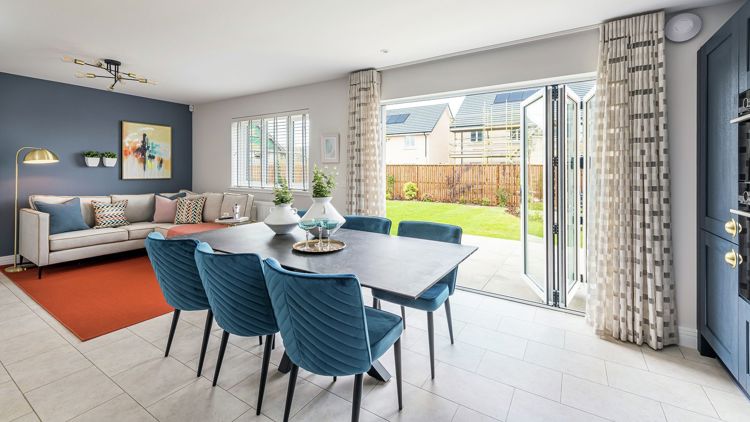 Vb2011209 20220614 Cala Homes Mansfield Lea Crichton Family Kitchen Dining 005