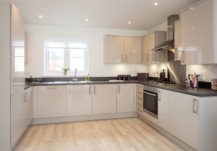 The Guelder Apartments Kitchen Ingatestone Grove