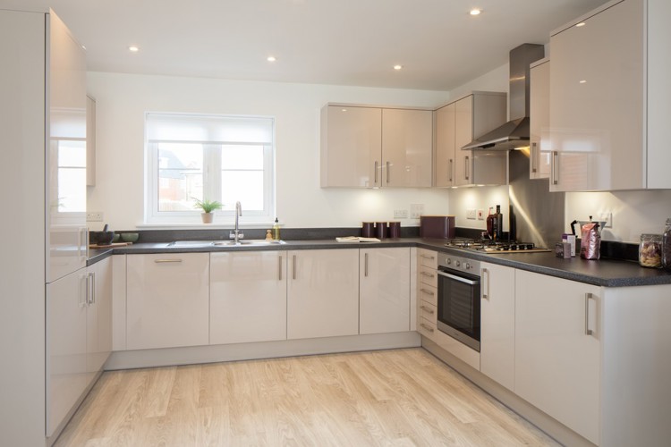 The Guelder Apartments Kitchen Ingatestone Grove