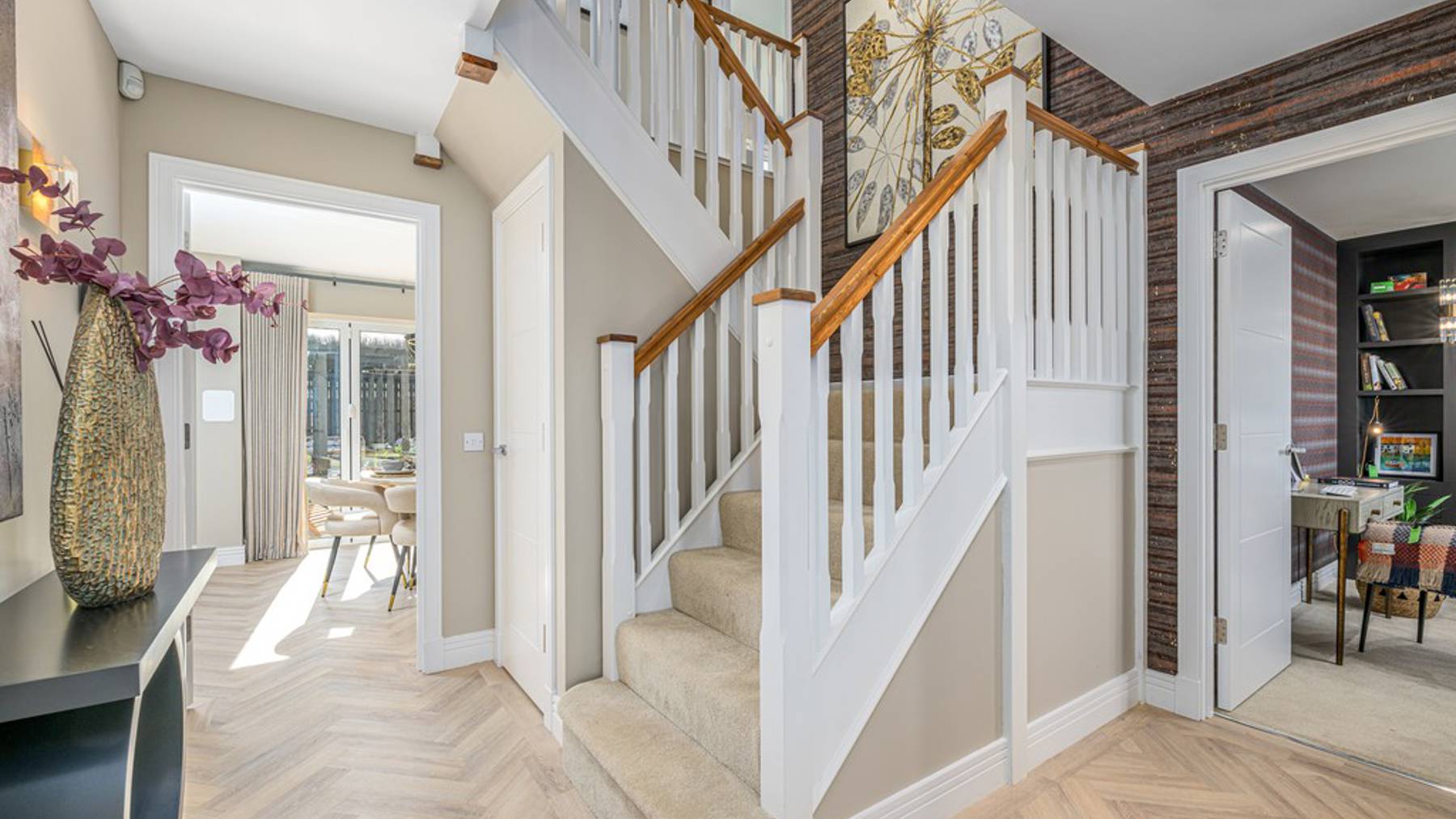 4 bedroom plus study showhome | welcoming hallway