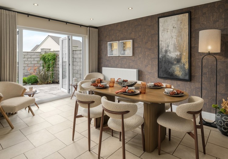 Brodie Dining From Entrance