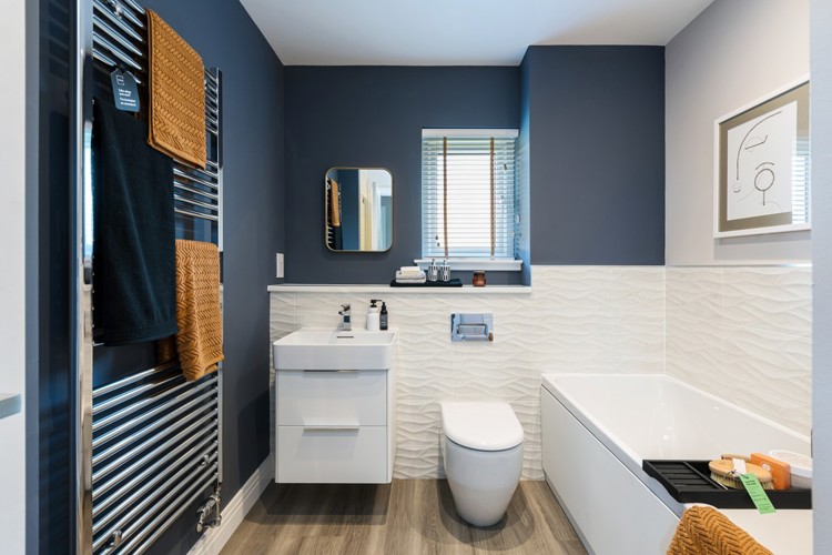 4 bedroom showhome | Generous bathroom sizes