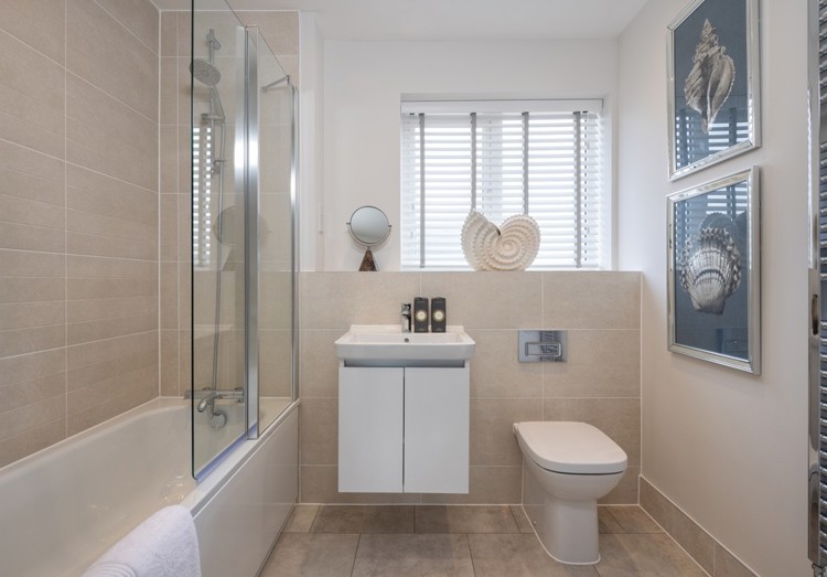 3 bedroom houses for sale Crowthorne