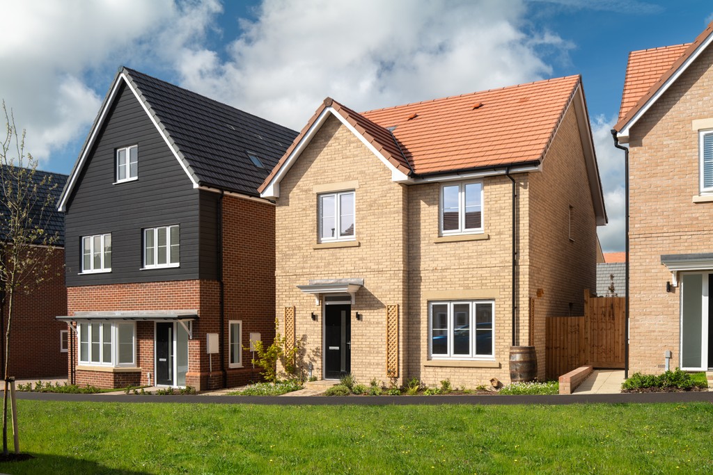 Availability & Prices Hampton Lakes, Peterborough