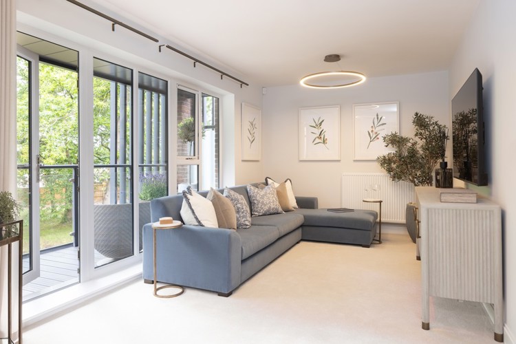 Houses for sale in Weybridge Surrey