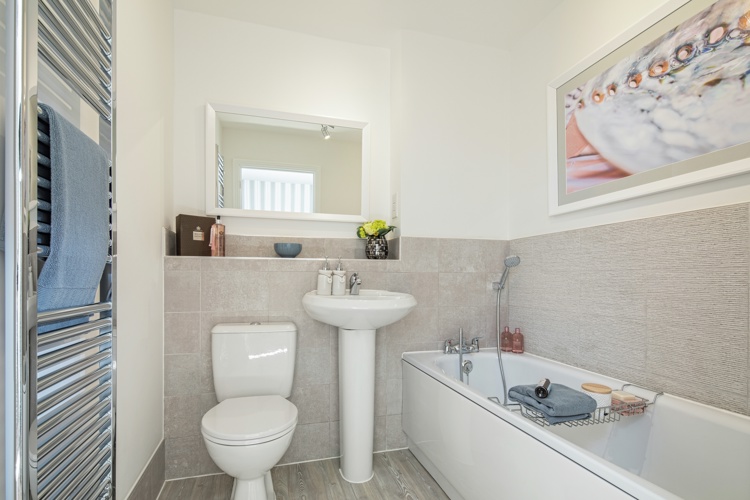Vb1349233 7387 26 Cala SHC Cresswell Park Plot29 Bathroom
