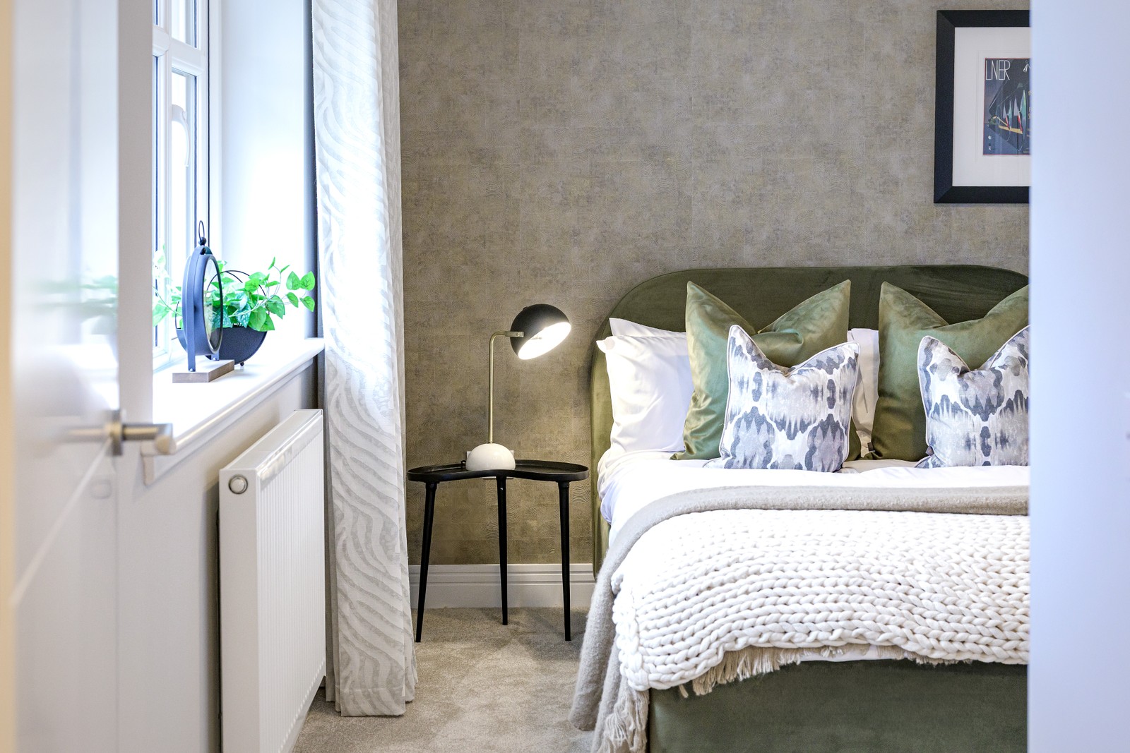 Vb5594976 20251112 Cala Homes Aurs Meadows Kennedy Bedroom 4 002 1600X1067 (1)