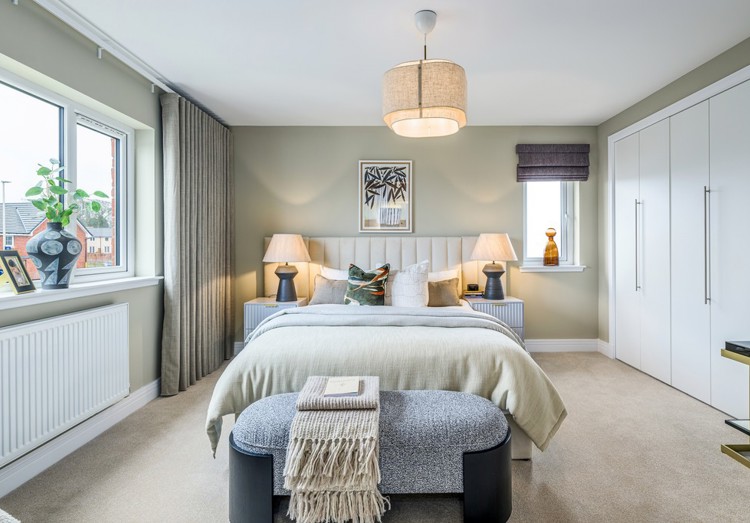 4 bedroom showhome | principal bedroom with en suite and fitted wardrobes