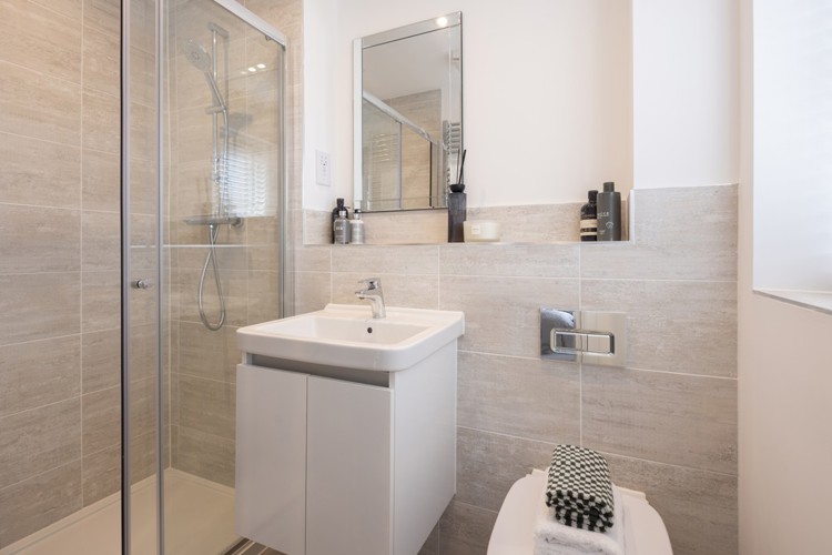 The Fir | Ensuite