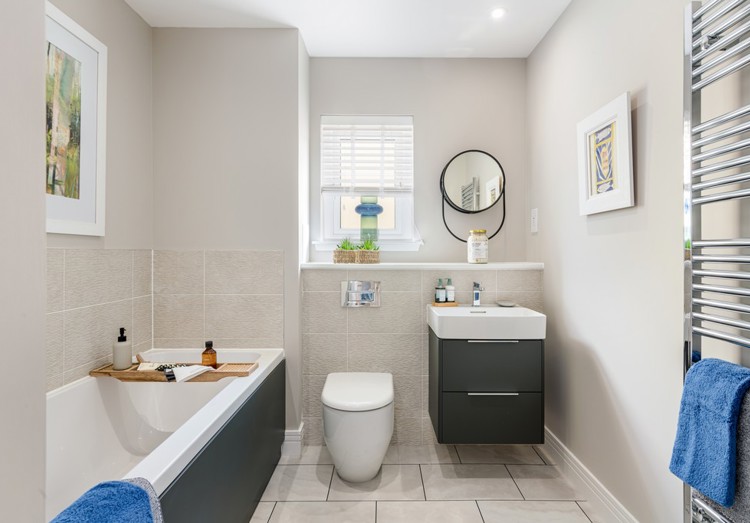5 bedroom showhome | four-piece family bathroom with generous bath