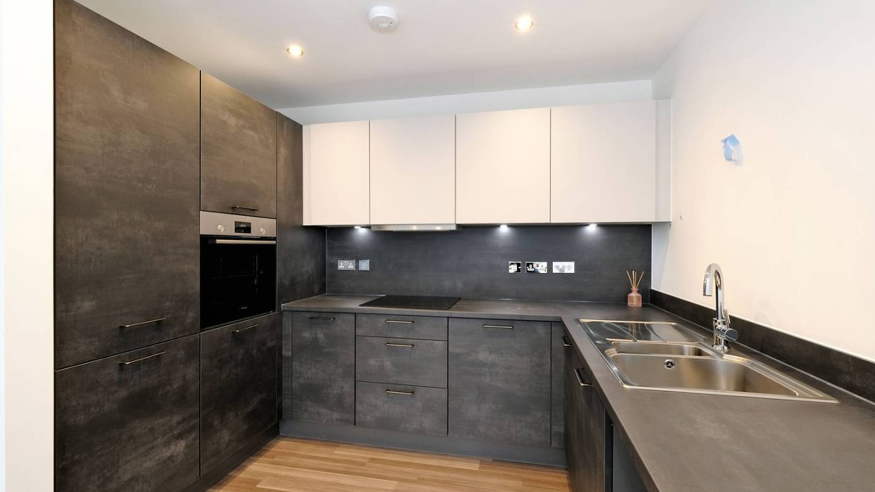 Southbank_plot 188_kitchen