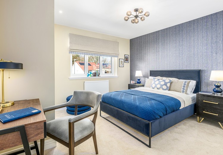 5 bedroom showhome | bedroom with fitted wardrobes and soft neutral décor
