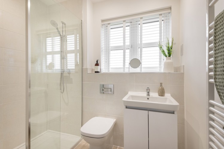 Vb2342686 A1082 094 Plot 54 Langmead Place Angmering CALA SHC Bedroom1 Ensuite 1024X683