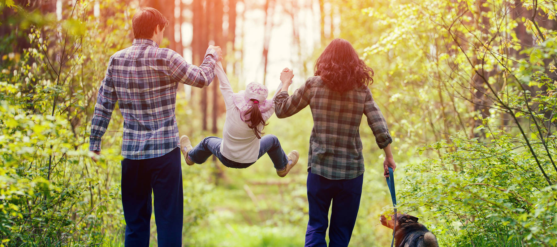 Lifestyle image | family walking in woods