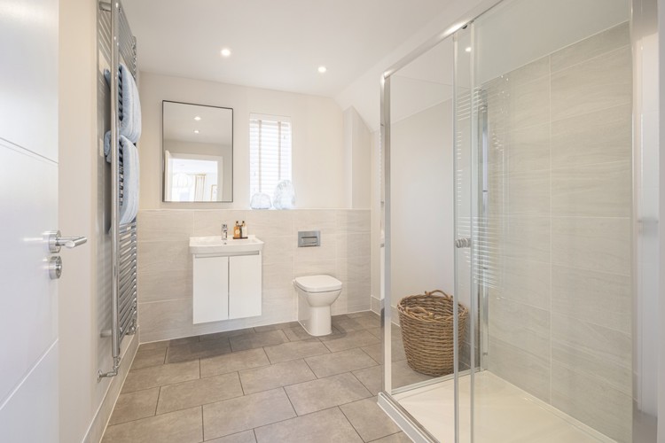 Houses for sale in Crowthorne