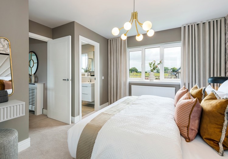 4 bedroom showhome | Generous bedroom with en-suite